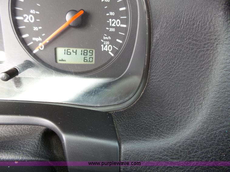 image for item J4991 2002 Volkswagen Jetta GLS TDI