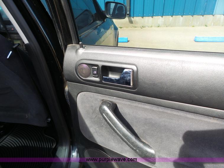 image for item J4991 2002 Volkswagen Jetta GLS TDI