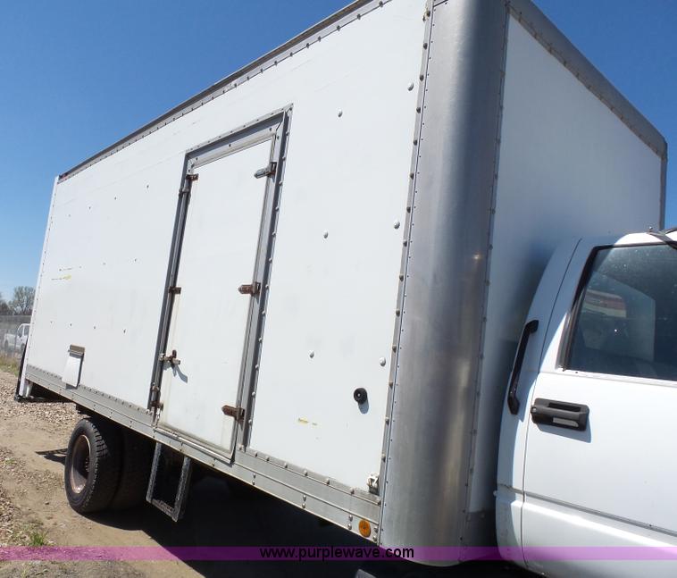 image for item J4995 1991 GMC TopKick box truck