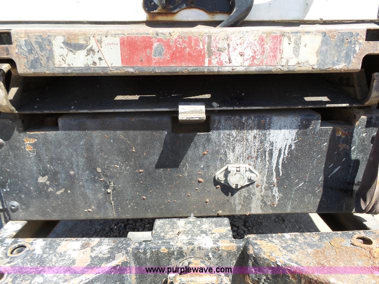 image for item J4995 1991 GMC TopKick box truck