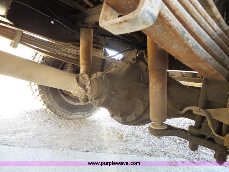 image for item J4995 1991 GMC TopKick box truck