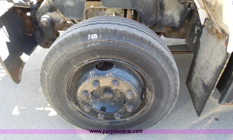 image for item J4995 1991 GMC TopKick box truck