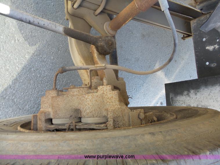 image for item J4995 1991 GMC TopKick box truck