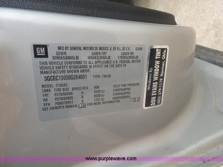 image for item J7517 2008 Chevrolet Silverado 1500 Crew Cab pickup truck