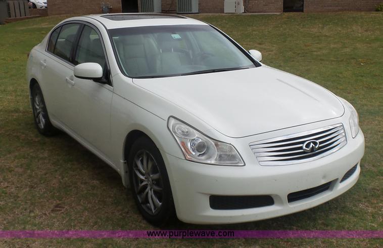 image for item J7518 2008 Infinity G35