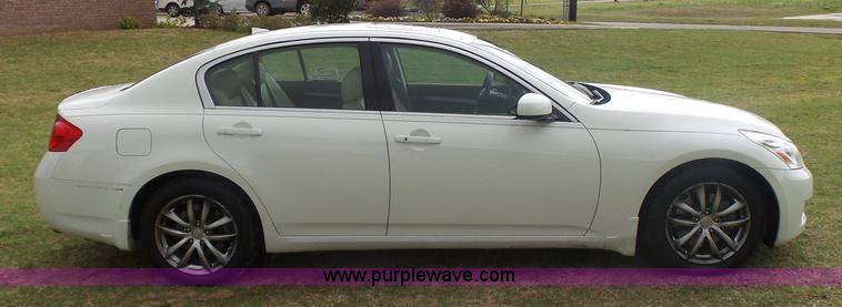 image for item J7518 2008 Infinity G35