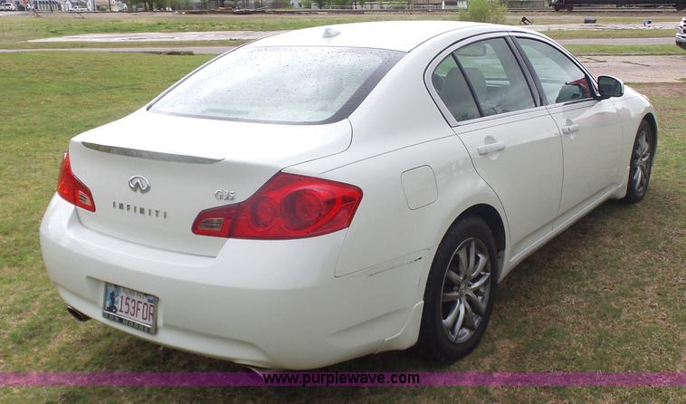 image for item J7518 2008 Infinity G35