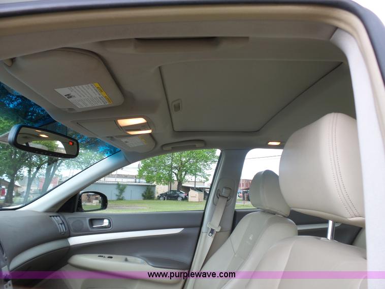 image for item J7518 2008 Infinity G35