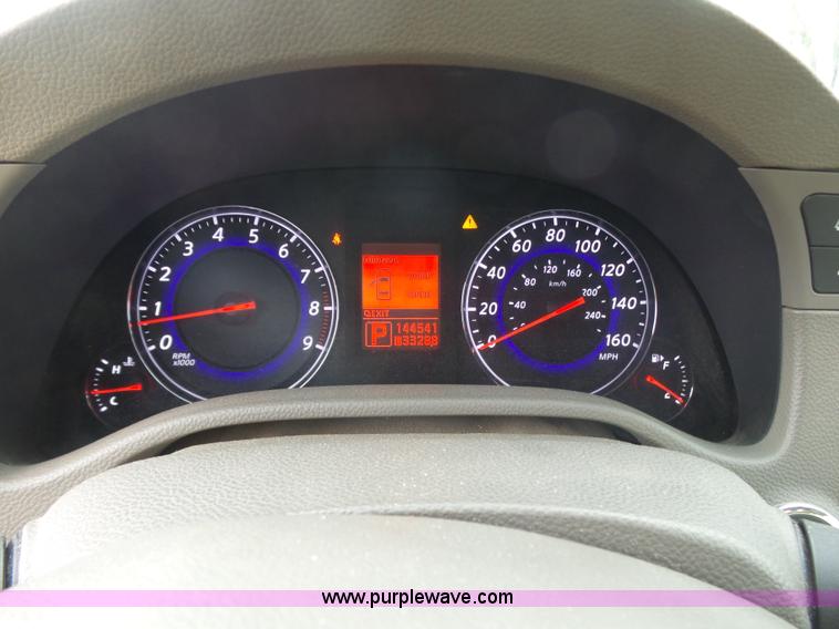 image for item J7518 2008 Infinity G35