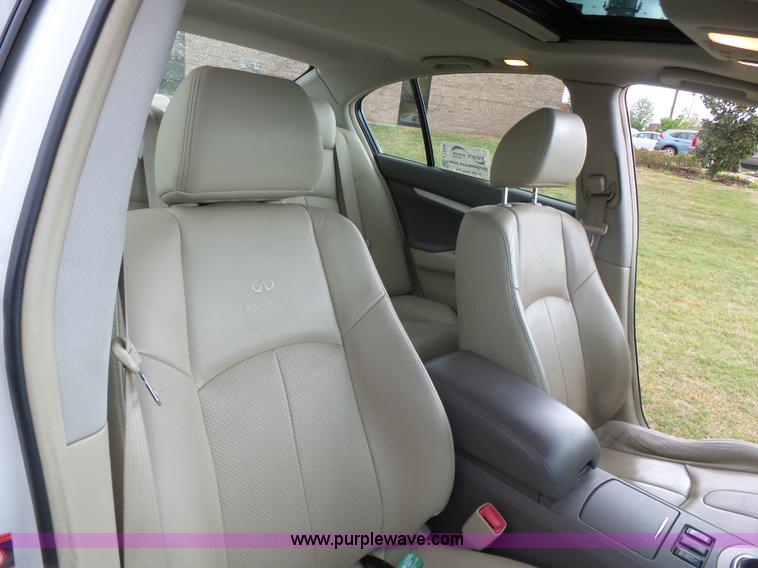 image for item J7518 2008 Infinity G35