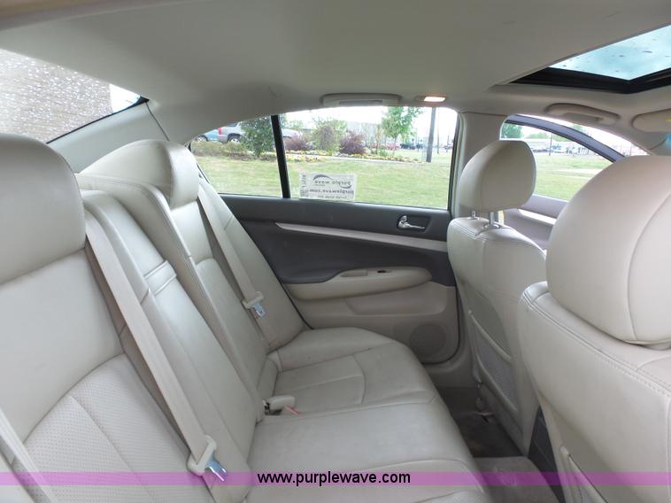 image for item J7518 2008 Infinity G35