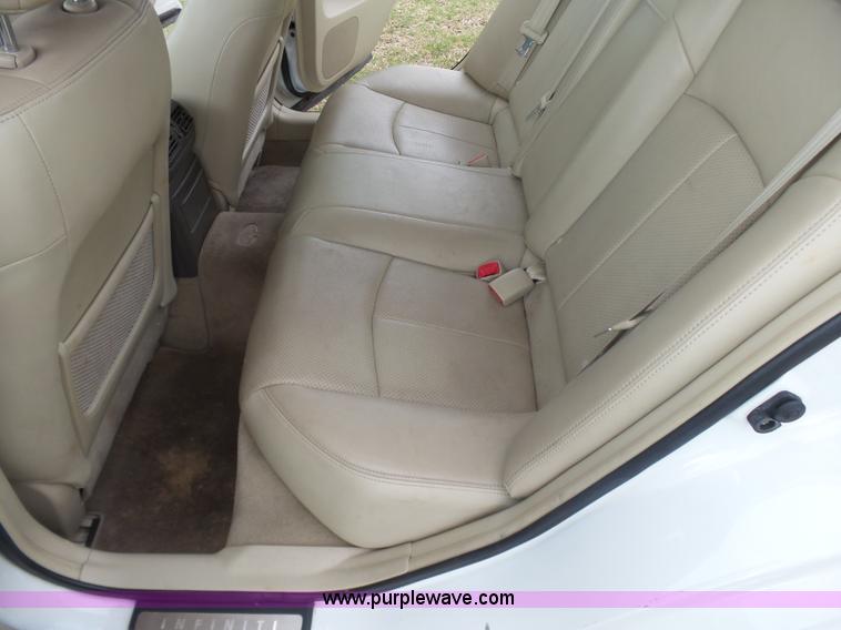 image for item J7518 2008 Infinity G35