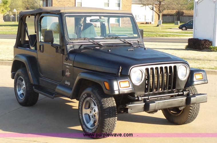 image for item J7528 1999 Jeep Wrangler