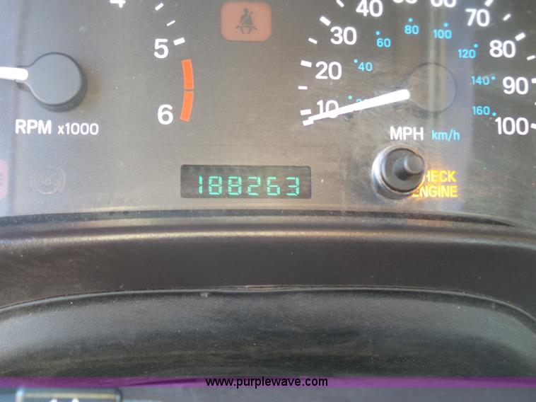 image for item J7528 1999 Jeep Wrangler