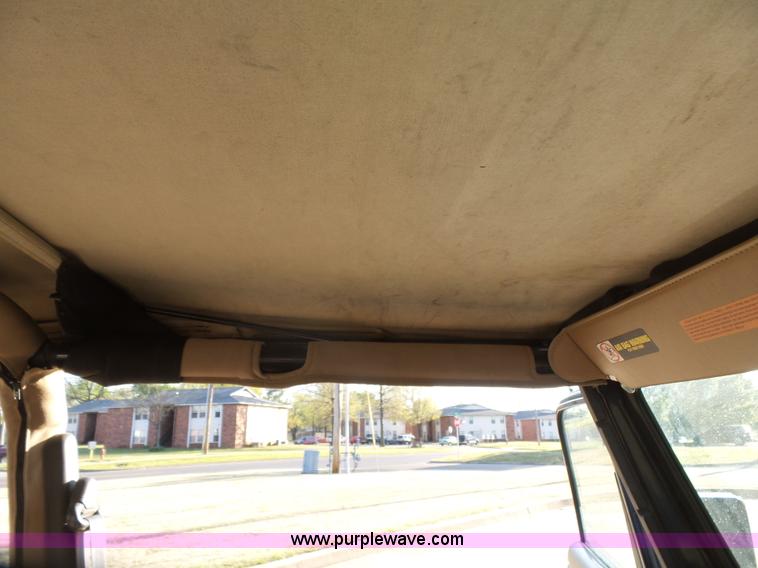 image for item J7528 1999 Jeep Wrangler