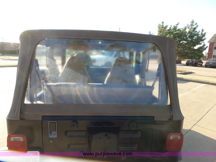 image for item J7528 1999 Jeep Wrangler
