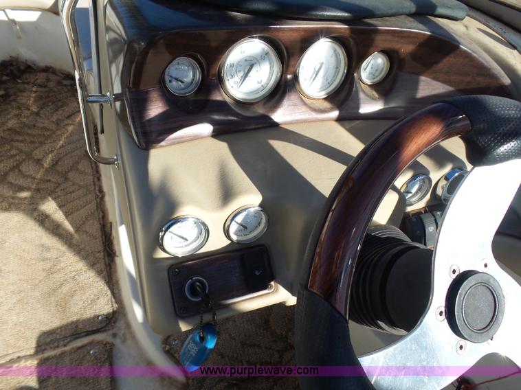 image for item J7574 2007 Glastron GXL-205 boat