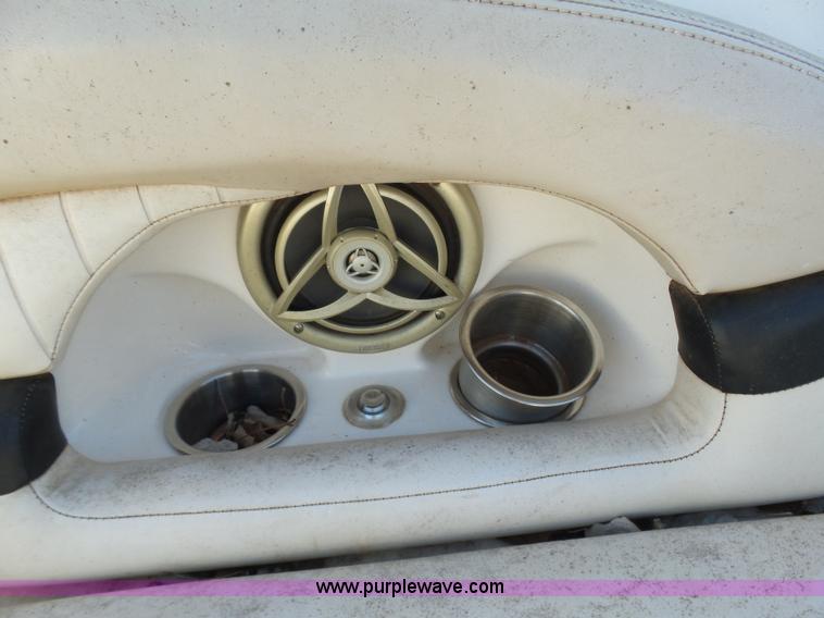 image for item J7574 2007 Glastron GXL-205 boat