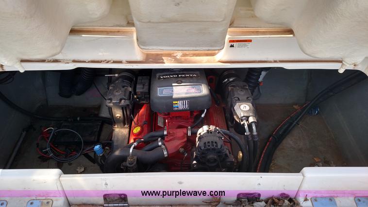 image for item J7574 2007 Glastron GXL-205 boat