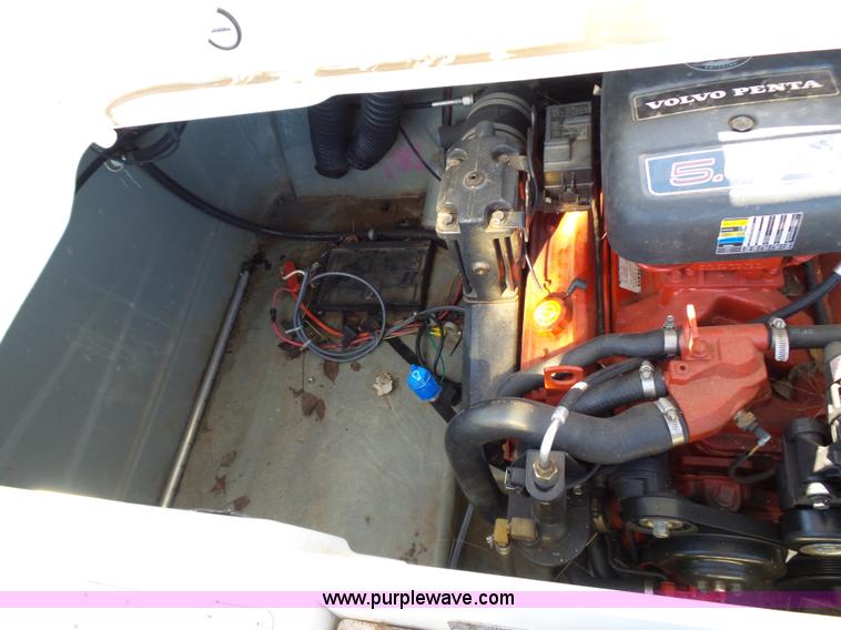 image for item J7574 2007 Glastron GXL-205 boat