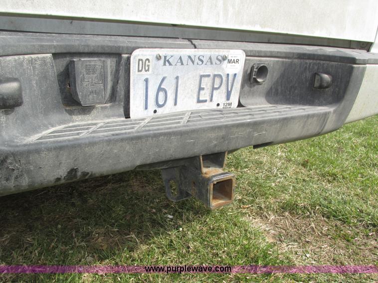 image for item J8976 2010 Chevrolet Silverado 1500 pickup truck