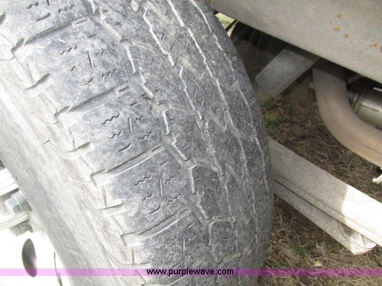 image for item J8976 2010 Chevrolet Silverado 1500 pickup truck