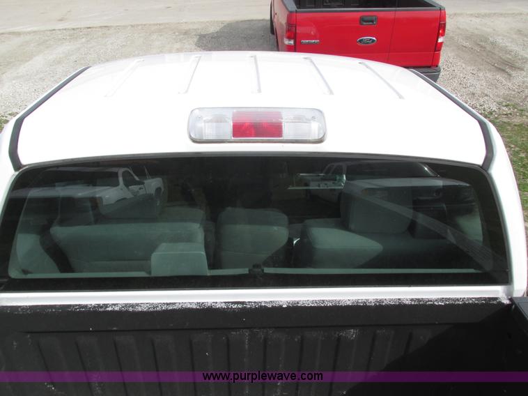 image for item J8977 2007 Ford F150 XL SuperCab pickup truck