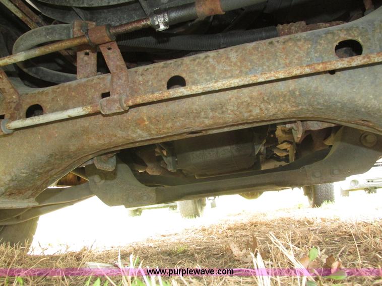 image for item J8977 2007 Ford F150 XL SuperCab pickup truck