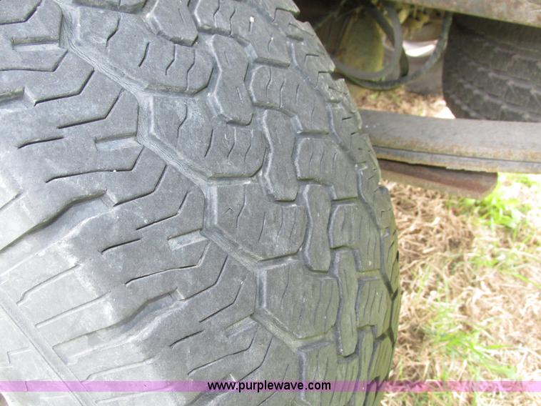 image for item J8977 2007 Ford F150 XL SuperCab pickup truck