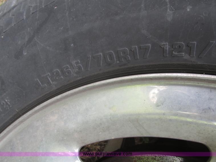 image for item J8977 2007 Ford F150 XL SuperCab pickup truck