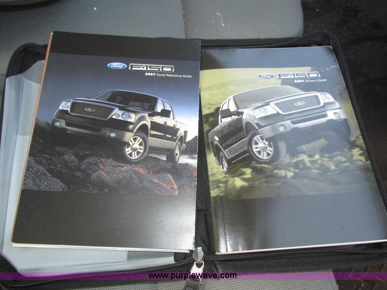 image for item J8977 2007 Ford F150 XL SuperCab pickup truck