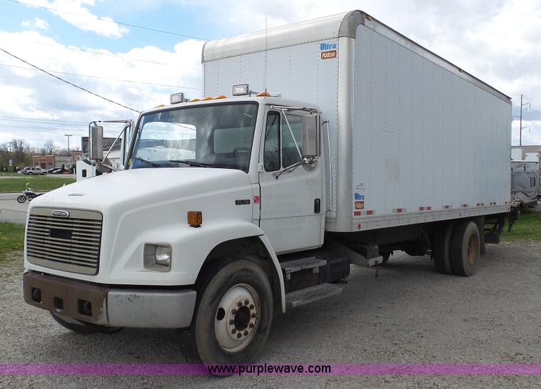 image for item K4209 1998 Freightliner FL70 box truck