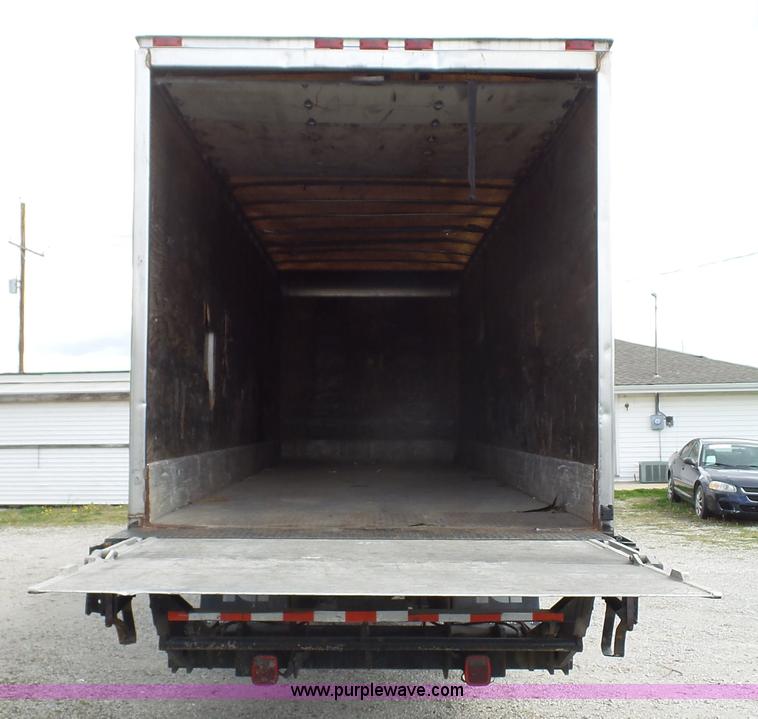 image for item K4209 1998 Freightliner FL70 box truck