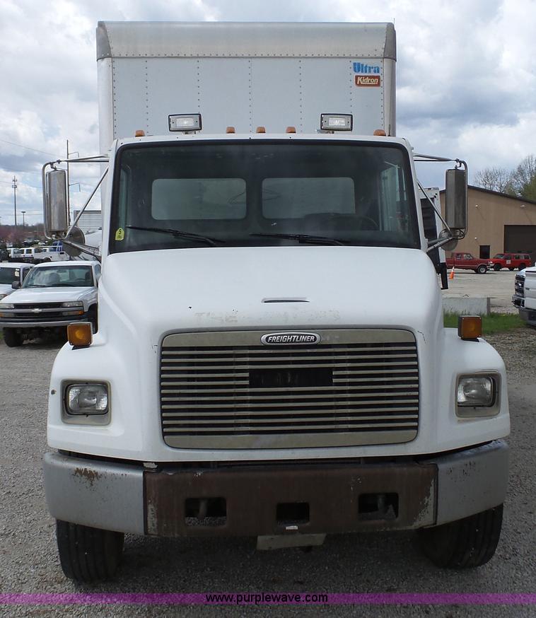 image for item K4209 1998 Freightliner FL70 box truck