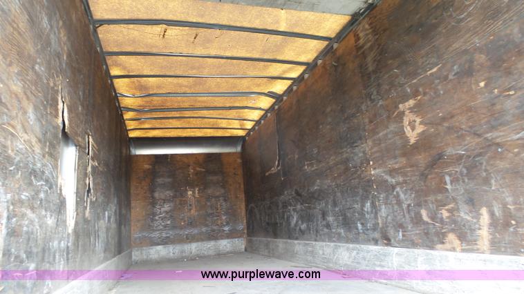 image for item K4209 1998 Freightliner FL70 box truck