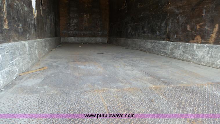 image for item K4209 1998 Freightliner FL70 box truck