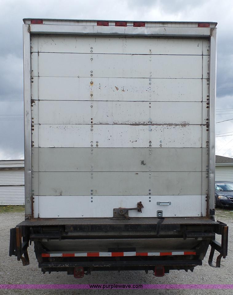 image for item K4209 1998 Freightliner FL70 box truck