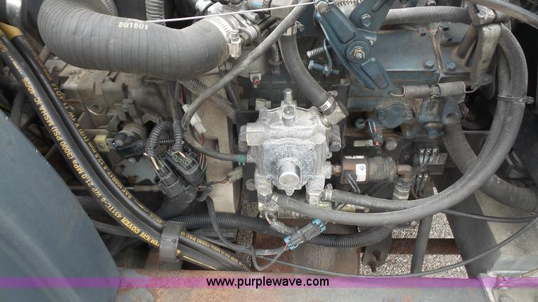 image for item K4500 2010 Advance Exterra 6330 floor sweeper