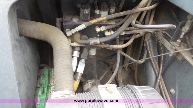 image for item K4500 2010 Advance Exterra 6330 floor sweeper