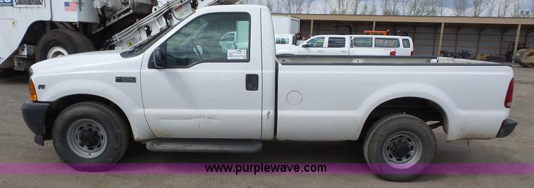 image for item K5147 2001 Ford F250 Super Duty pickup truck