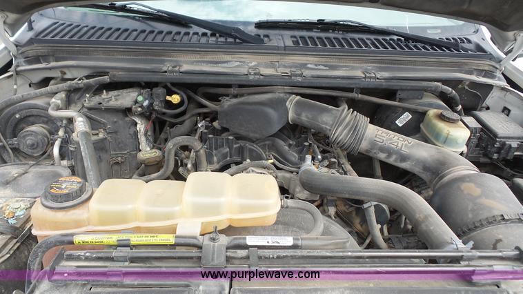 image for item K5147 2001 Ford F250 Super Duty pickup truck