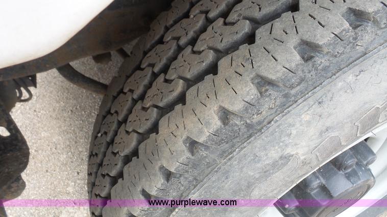 image for item K5147 2001 Ford F250 Super Duty pickup truck