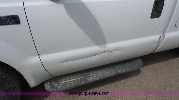 image for item K5147 2001 Ford F250 Super Duty pickup truck