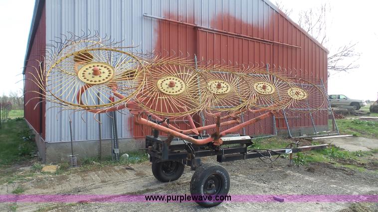 image for item K5185 Kelderman KRC III hay rake