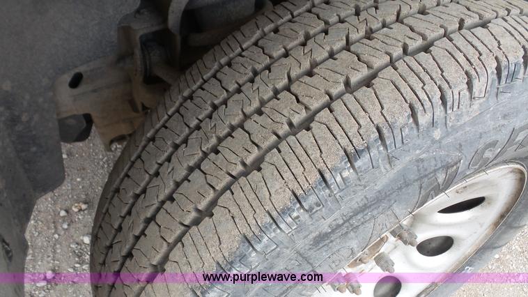 image for item K5186 2008 Chevrolet Silverado 1500 pickup truck