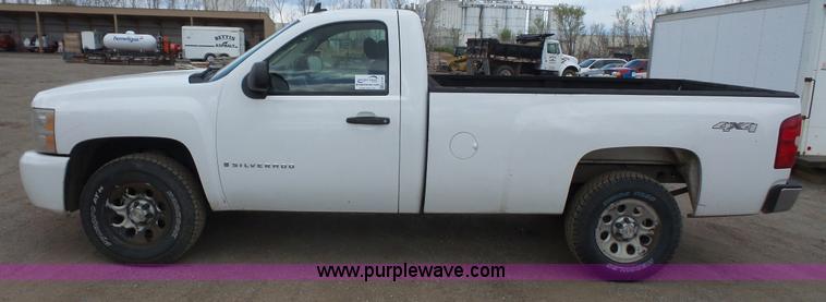 image for item K5187 2009 Chevrolet Silverado 1500 pickup truck