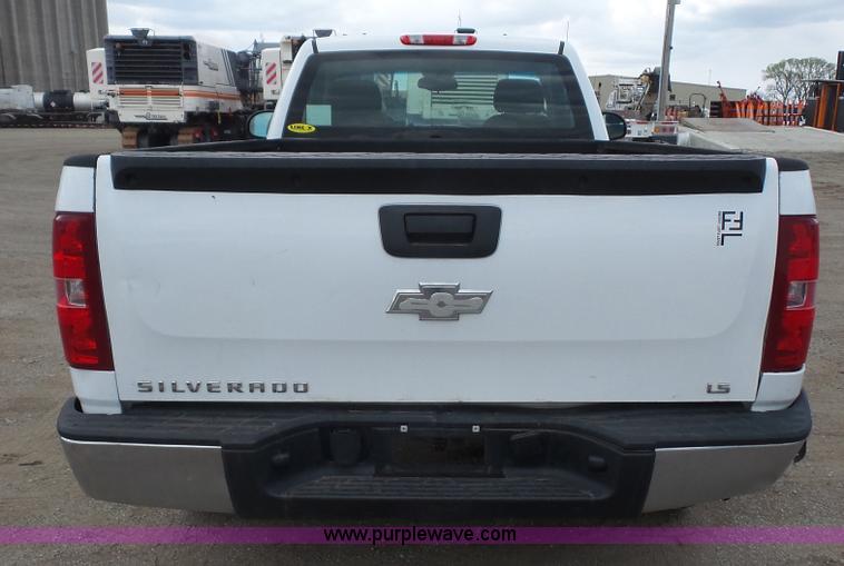 image for item K5187 2009 Chevrolet Silverado 1500 pickup truck