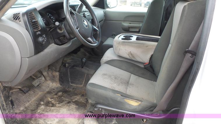 image for item K5187 2009 Chevrolet Silverado 1500 pickup truck