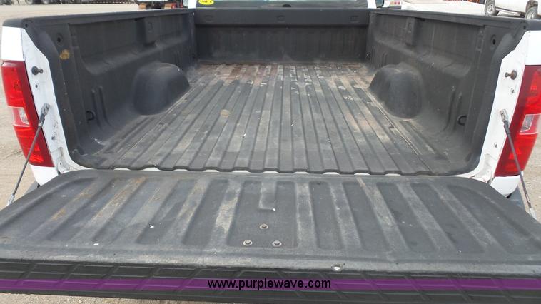 image for item K5187 2009 Chevrolet Silverado 1500 pickup truck