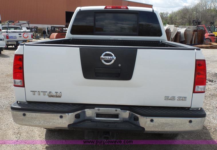 image for item K5196 2010 Nissan Titan Crew Cab pickup truck